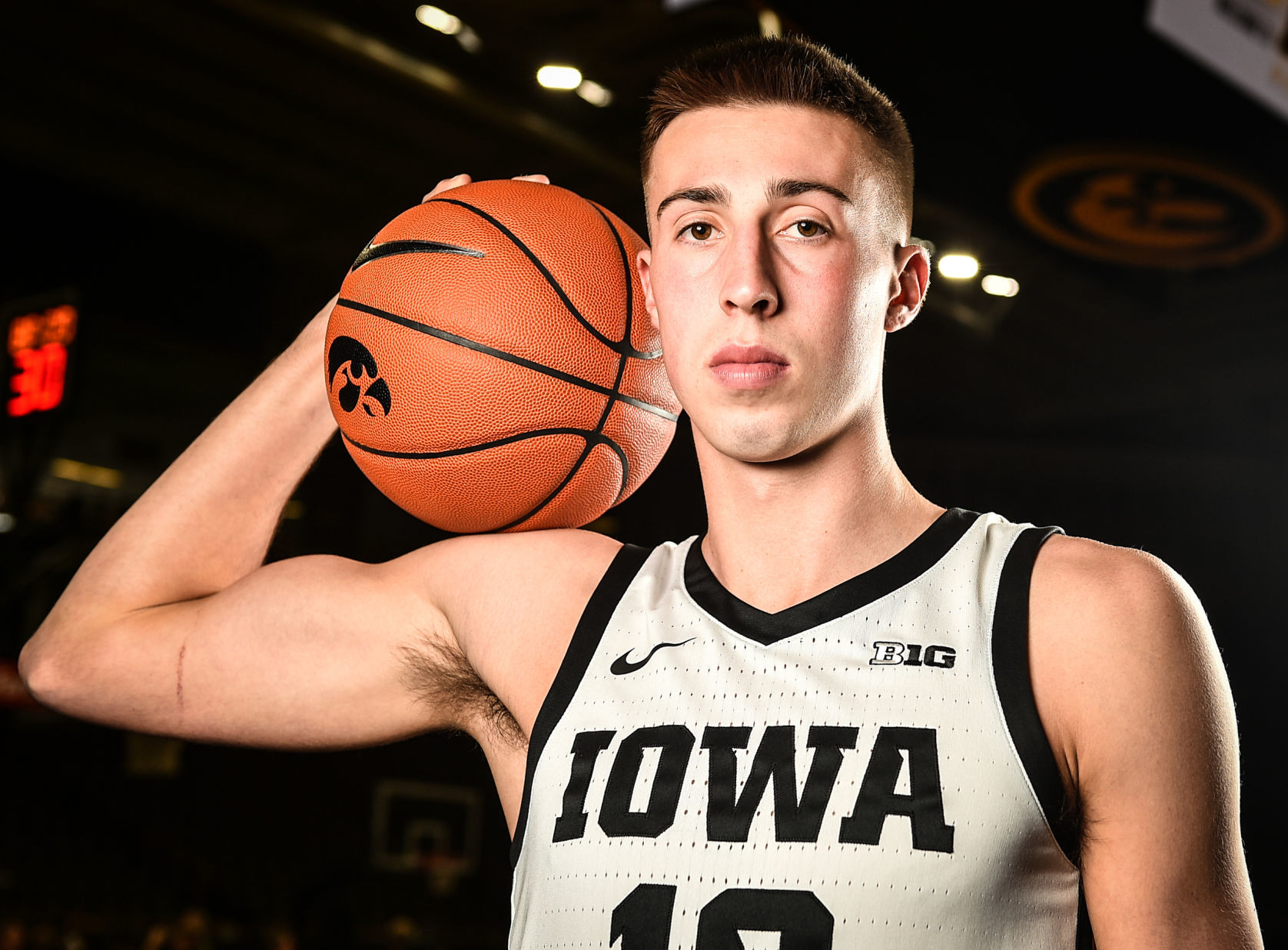 100919-qct-spt-iowa-hoops-media-010a.JPG